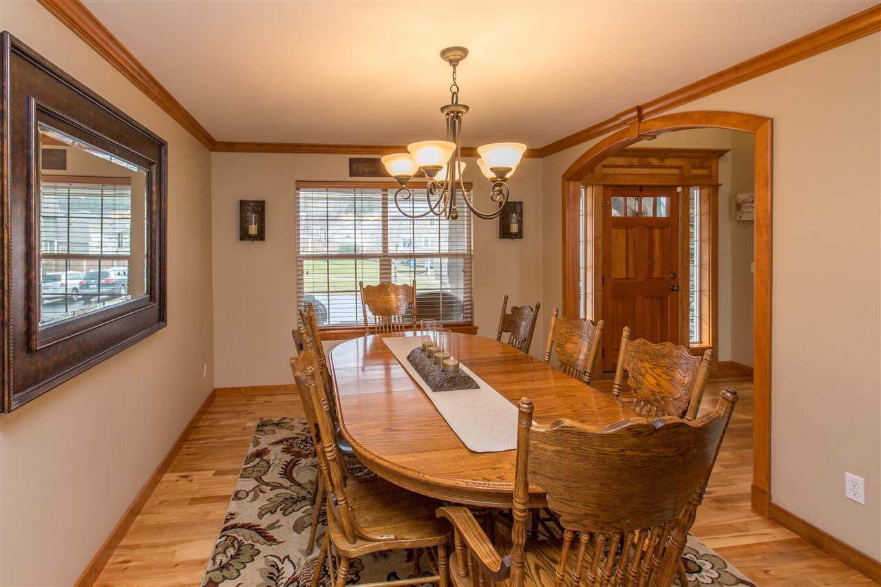 5317 East Rosedale Lane Spokane, WA 99223 - Photo 5 of 20 Gallery Image 5