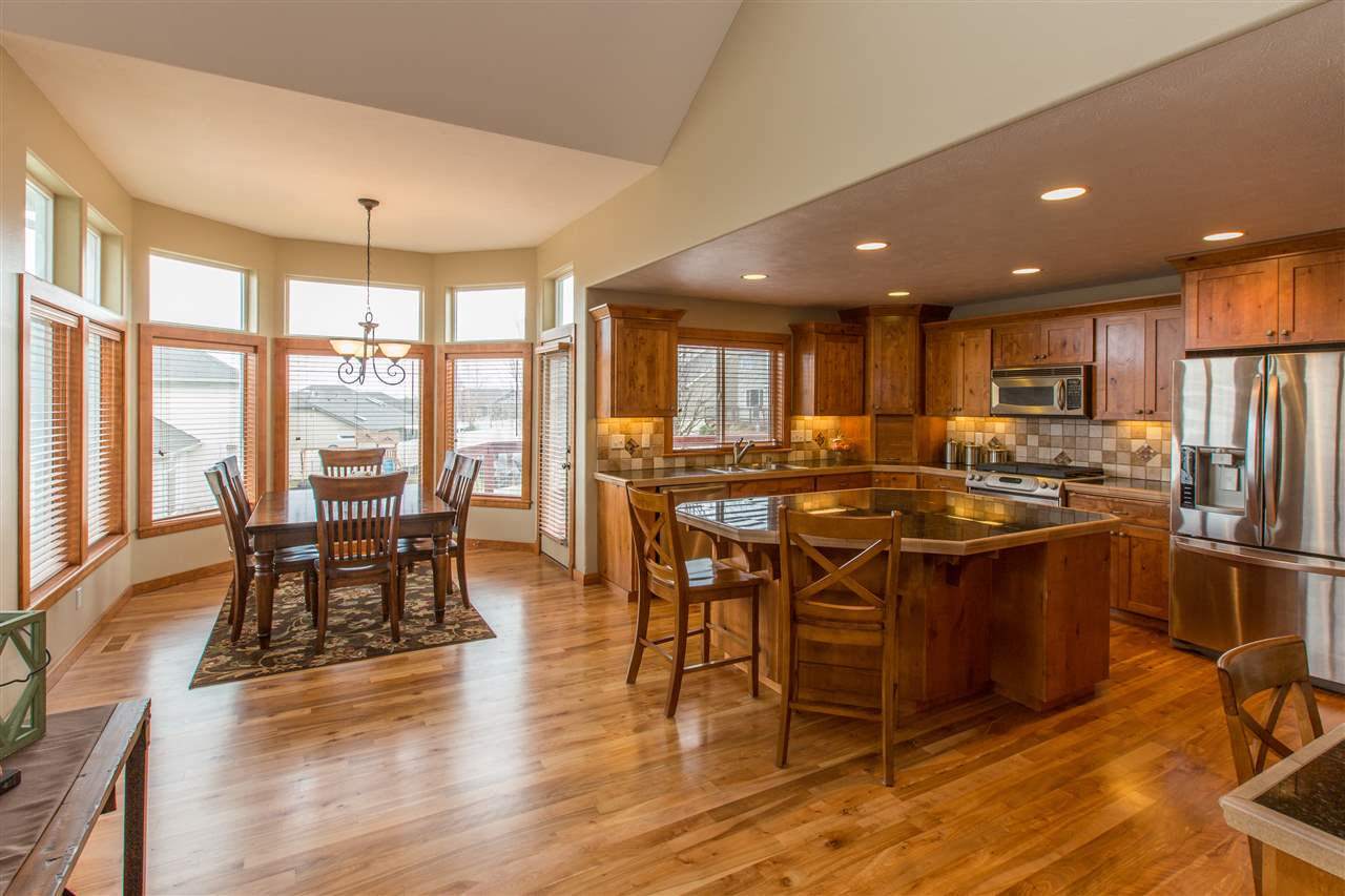 5317 East Rosedale Lane Spokane, WA 99223 - Photo 10 of 20 Gallery Image 10