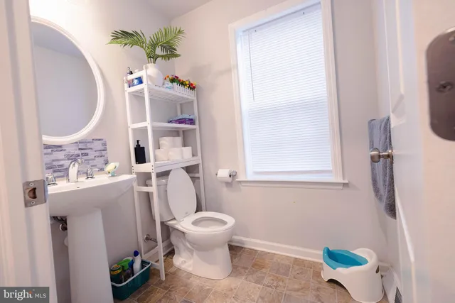 $460,000 | 1722 Bradley Drive, Harrisburg, PA 17110