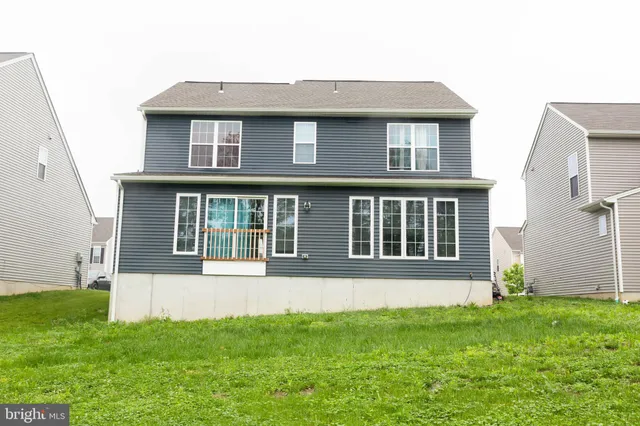 $460,000 | 1722 Bradley Drive, Harrisburg, PA 17110