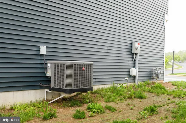 $460,000 | 1722 Bradley Drive, Harrisburg, PA 17110