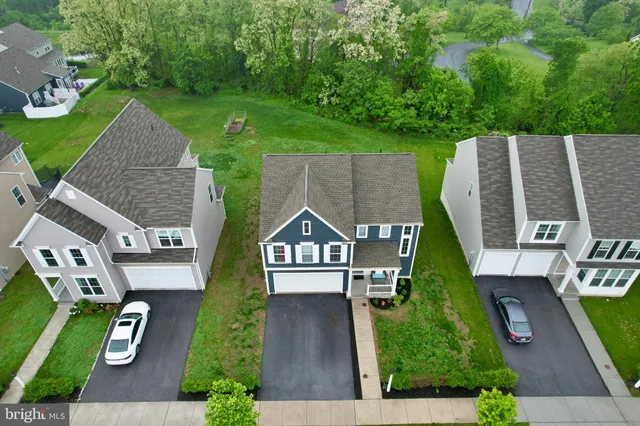 $460,000 | 1722 Bradley Drive, Harrisburg, PA 17110