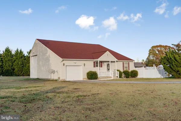 $2,100 | 41166 Glenwood Place, Mechanicsville, MD 20659