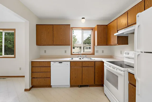 $419,900 | 11094 Thrush Street Northwest, Coon Rapids, MN 55433