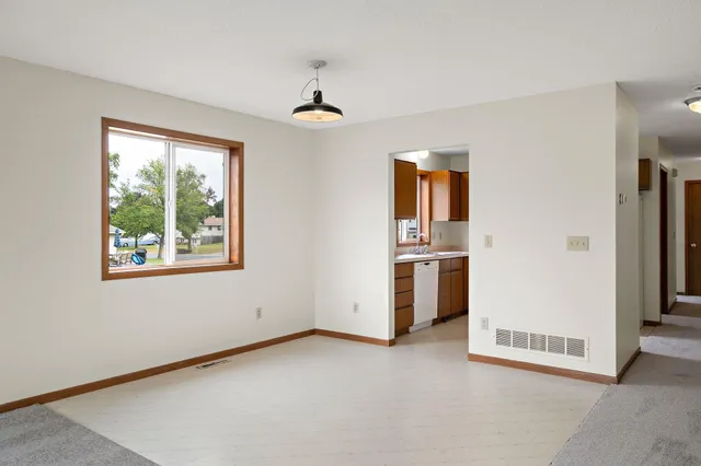 $419,900 | 11094 Thrush Street Northwest, Coon Rapids, MN 55433