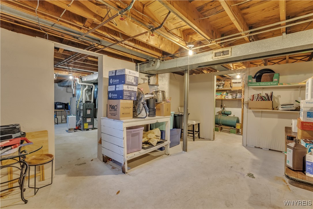 5606 Genesee Street Lancaster, NY 14086 - Photo 16 of 25