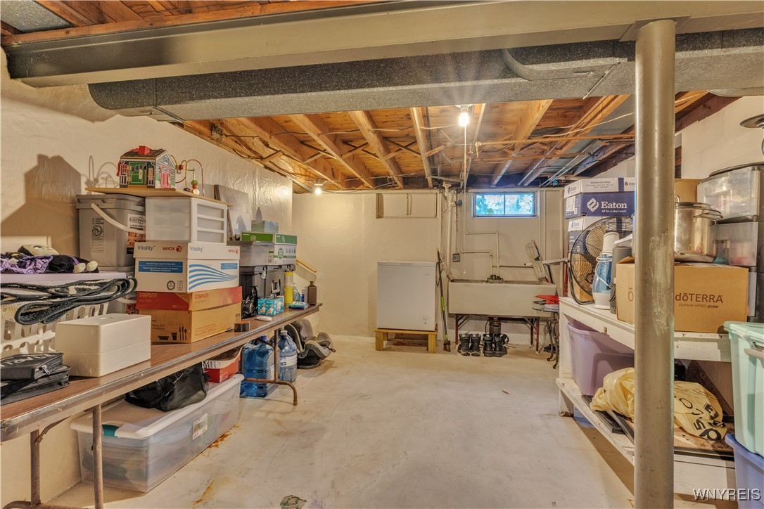 5606 Genesee Street Lancaster, NY 14086 - Photo 17 of 25