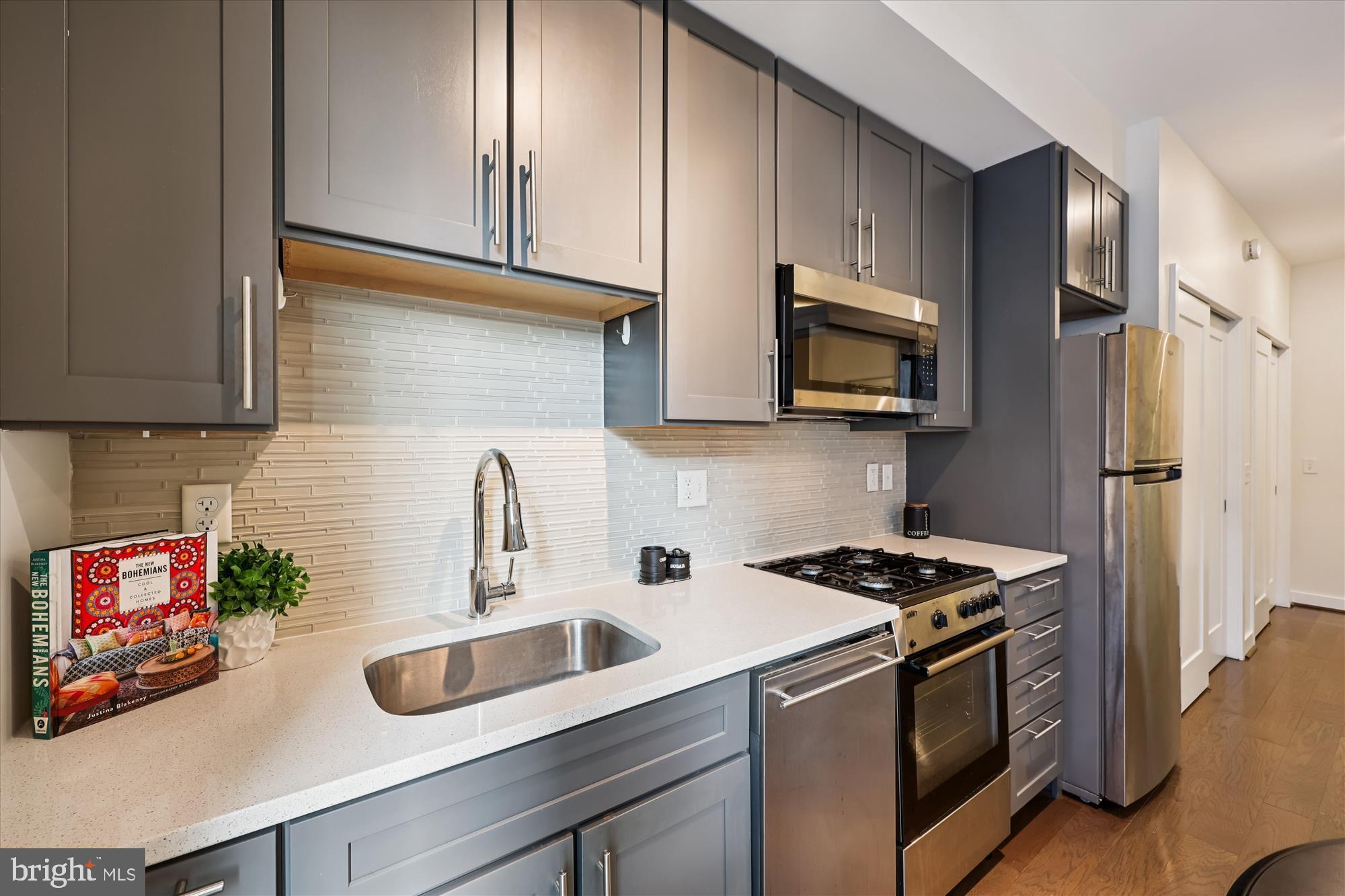 1320 Fenwick Lane, Unit 606 Silver Spring, MD 20910 - Photo 16 of 47 Kitchen