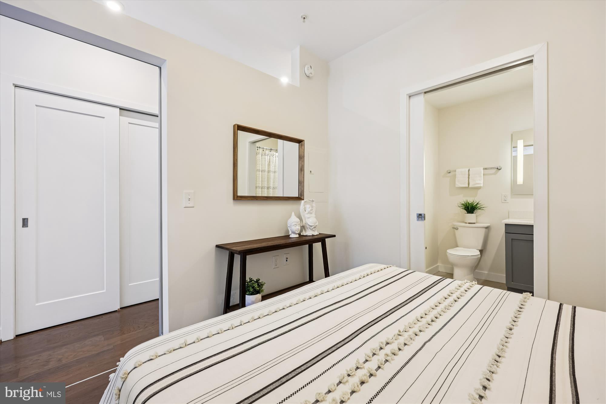 1320 Fenwick Lane, Unit 606 Silver Spring, MD 20910 - Photo 21 of 47 Bedroom