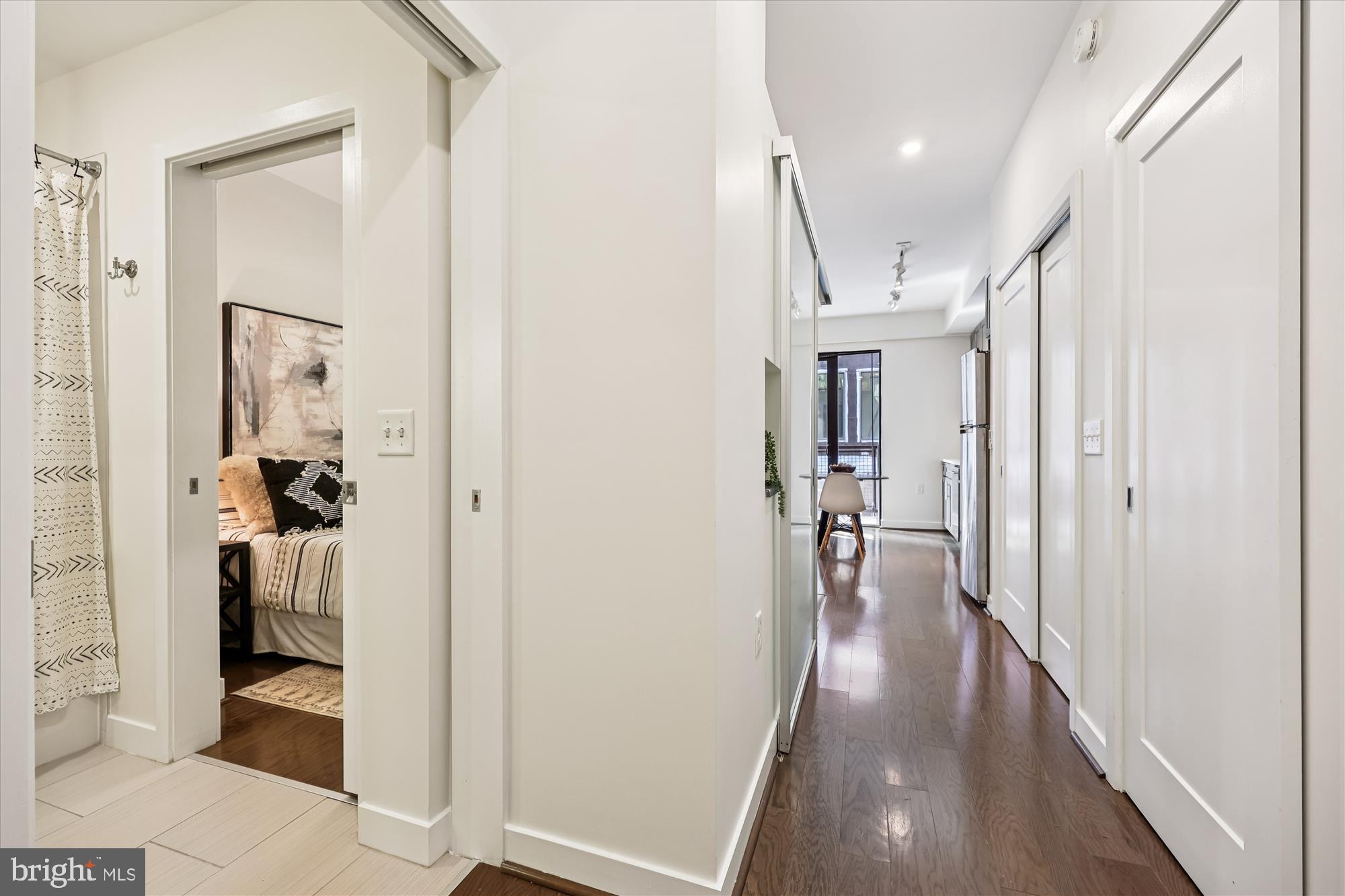 1320 Fenwick Lane, Unit 606 Silver Spring, MD 20910 - Photo 3 of 47 Entry