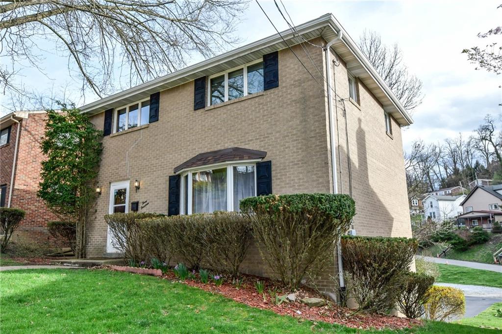314 Pointview Road Pittsburgh, PA 15227 - Photo 2 of 31