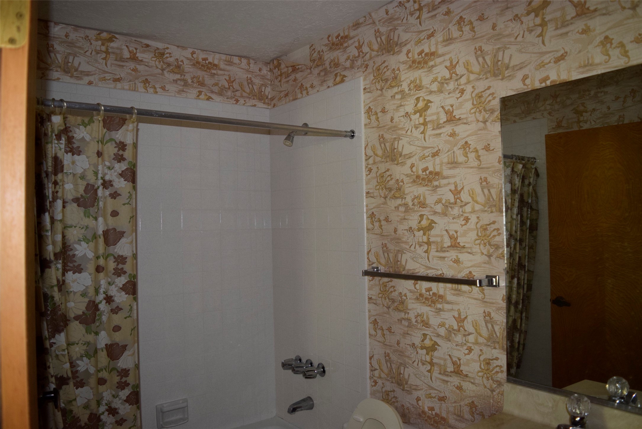 732 River Road Goodrich, TX 77335 - Photo 18 of 20 a bathroom with a shower
