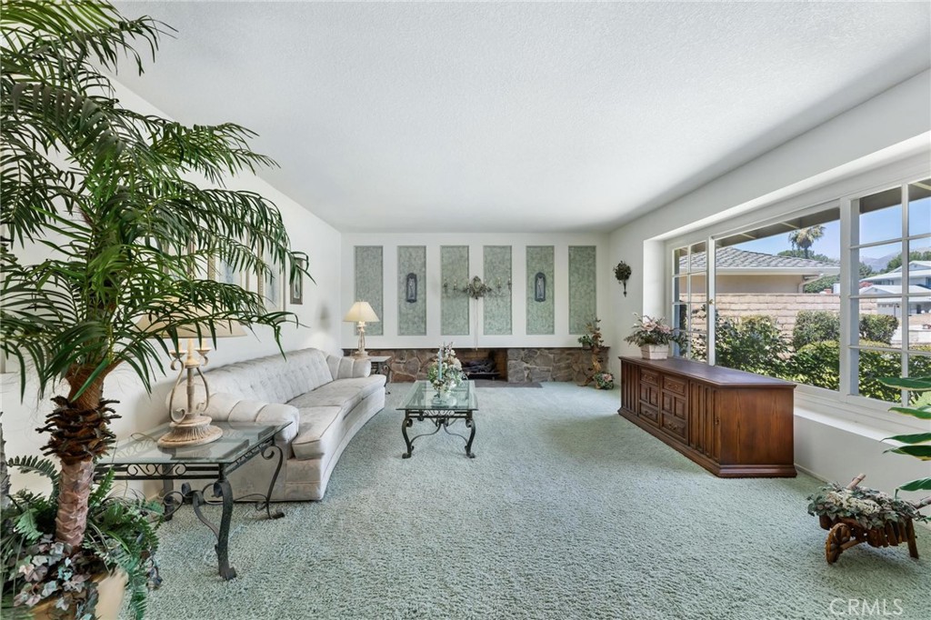 19138 Ludlow Street Porter Ranch, CA 91326 - Photo 8 of 44 Gallery Image 8