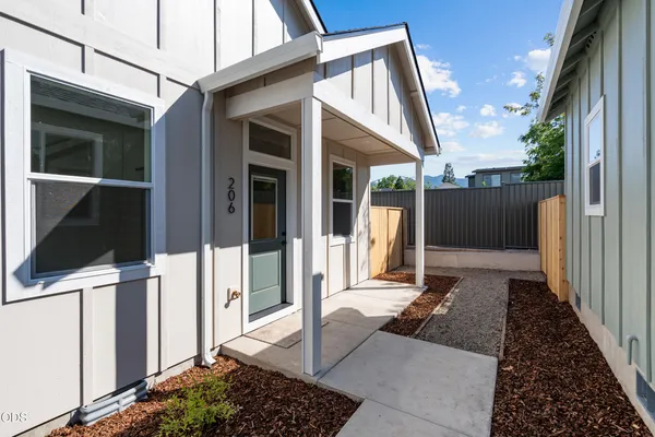 $310,000 | 206 Gangnes Drive, Talent, OR 97540