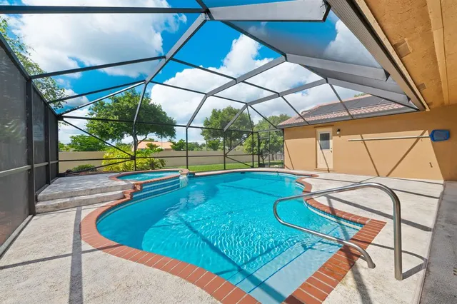 $775,000 | 6221 Sedgewyck Circle West, Davie, FL 33331