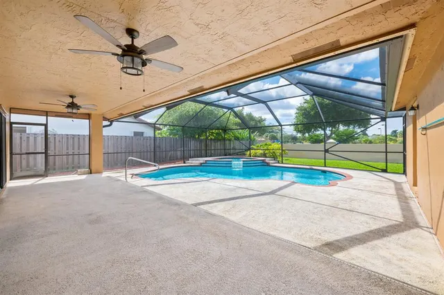 $775,000 | 6221 Sedgewyck Circle West, Davie, FL 33331