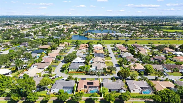 $775,000 | 6221 Sedgewyck Circle West, Davie, FL 33331