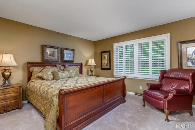 $625,000 | 216 Coach Road, Lebanon, MO 65536