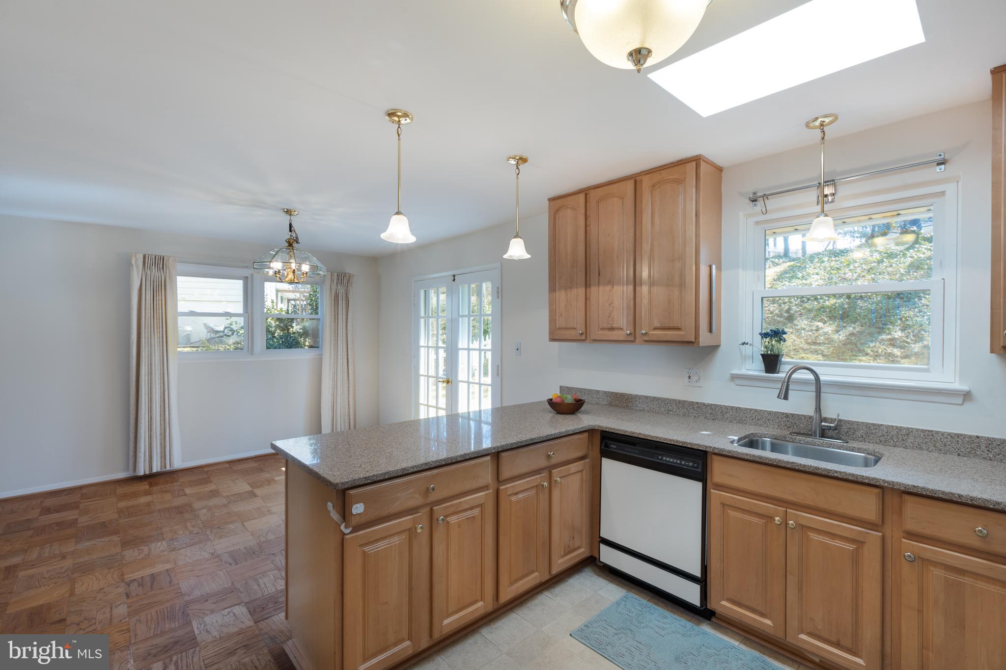7414 Gary Street Springfield, VA 22150 - Photo 13 of 34 Gallery Image 13