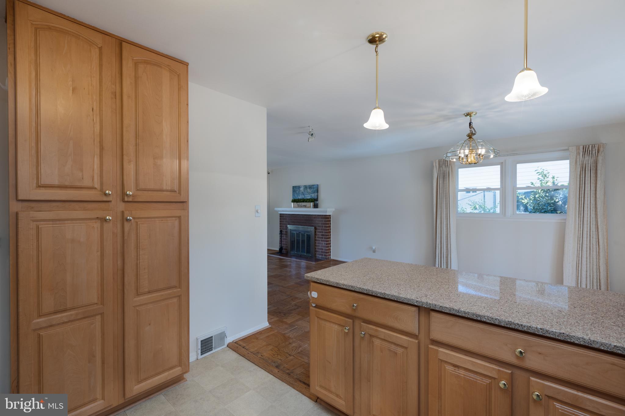 7414 Gary Street Springfield, VA 22150 - Photo 14 of 34 Gallery Image 14