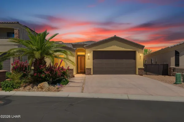 $596,900 | 678 Grand Island Drive, Lake Havasu City, AZ 86403