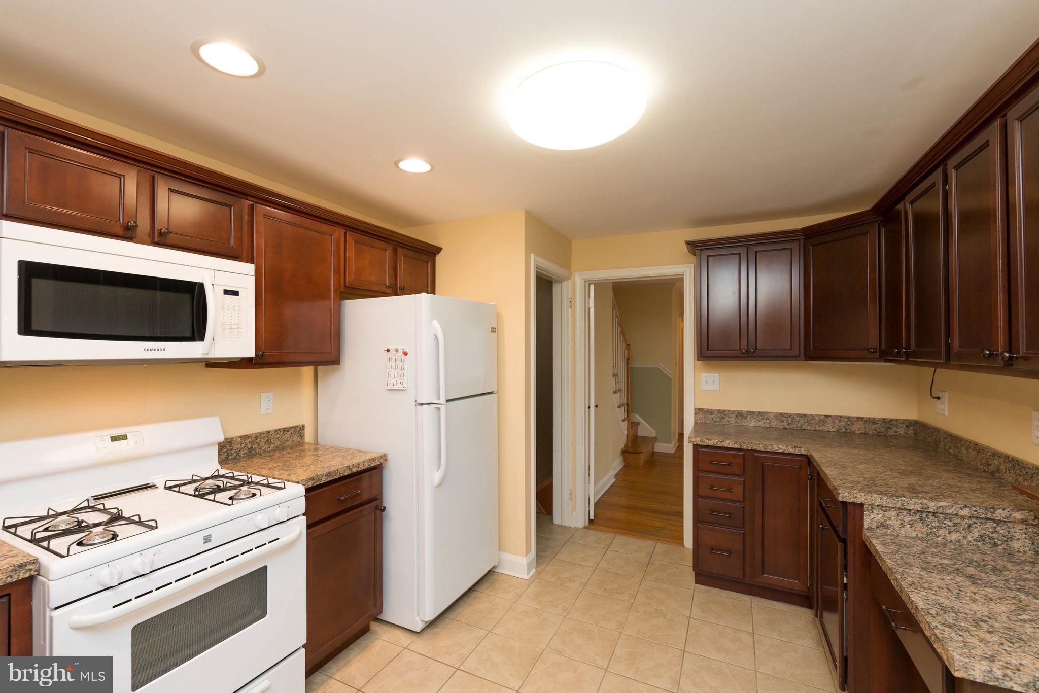 1808 Edgewood Road Towson, MD 21286 - Photo 13 of 30 Kitchen