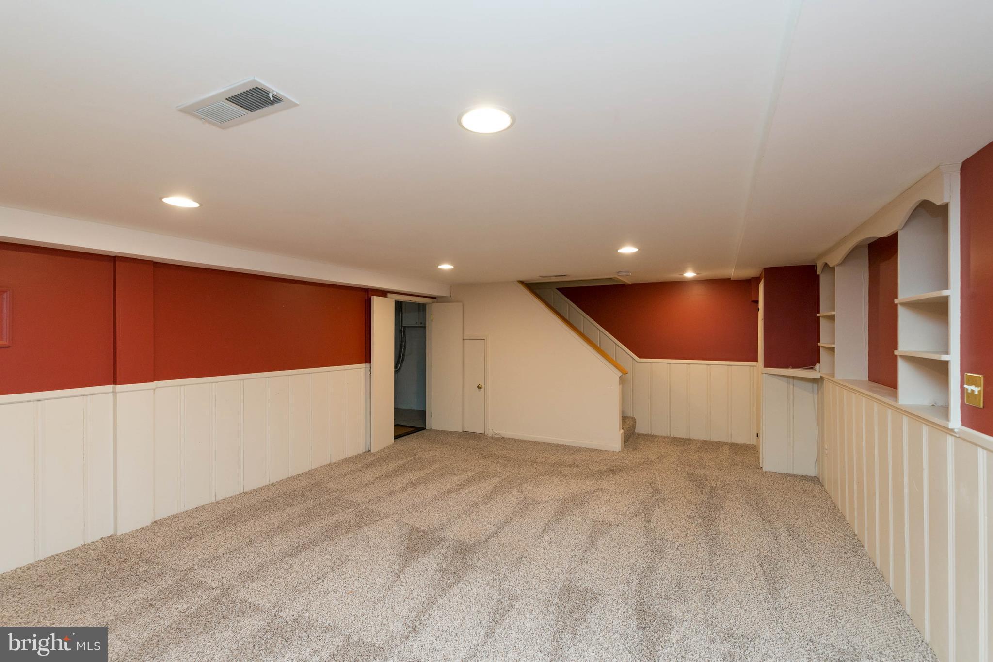 1808 Edgewood Road Towson, MD 21286 - Photo 25 of 30 Family Room