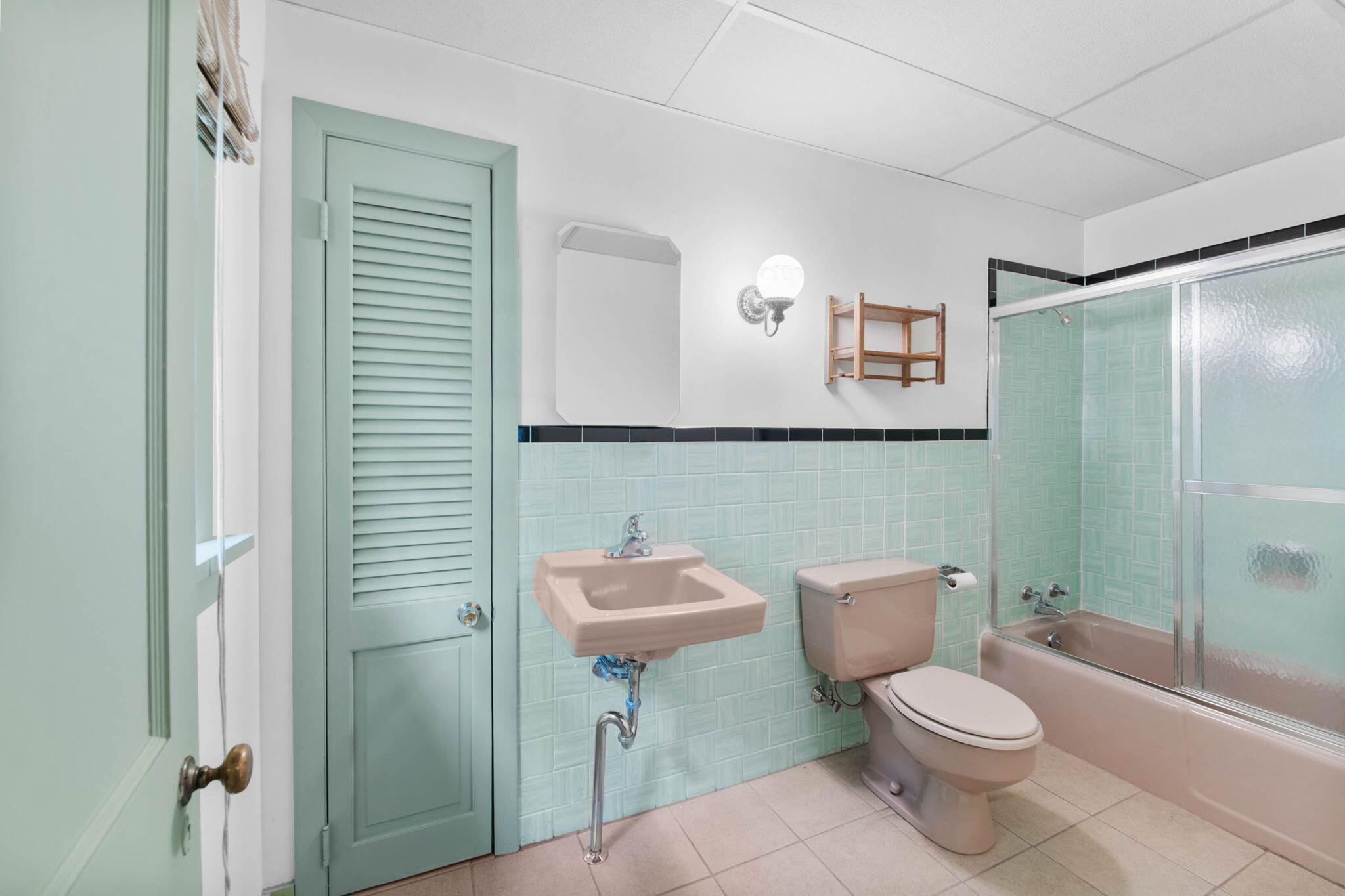 158 Pine Point Road Oxford, ME 04270 - Photo 21 of 49 14-web-or-mls-pic-14