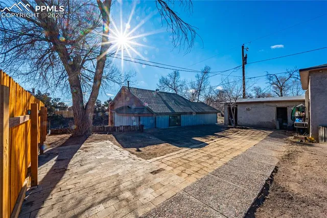 $229,900 | 118 Marble Street, Florence, CO 81226