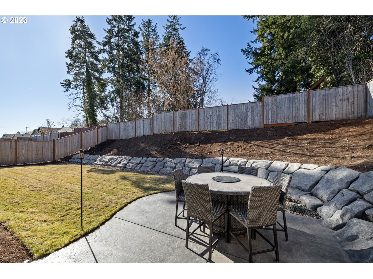 1020 South 57th Place Springfield, OR 97478 - Photo 27 of 31 Backyard