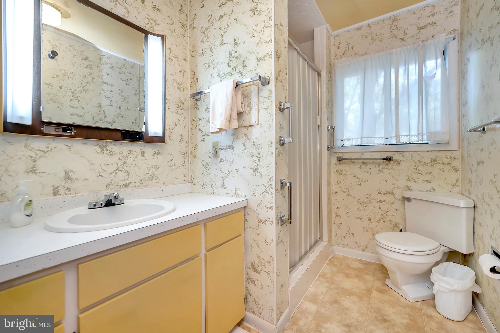 129 Greenspring Road Locust Grove, VA 22508 - Photo 19 of 27 Hall full bath