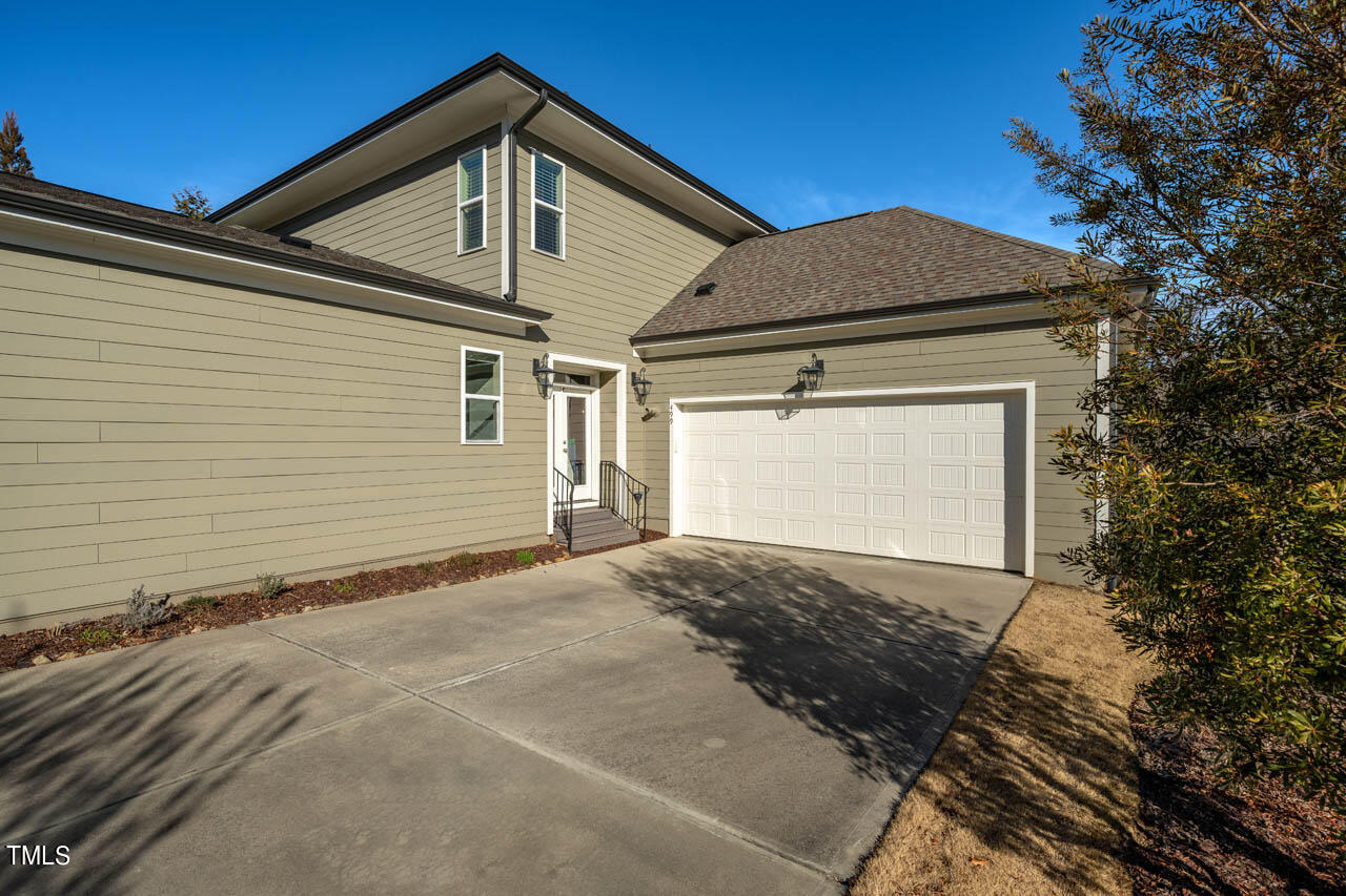 499 Bennett Mountain Trace Chapel Hill, NC 27516 - Photo 58 of 75 a front view of a house