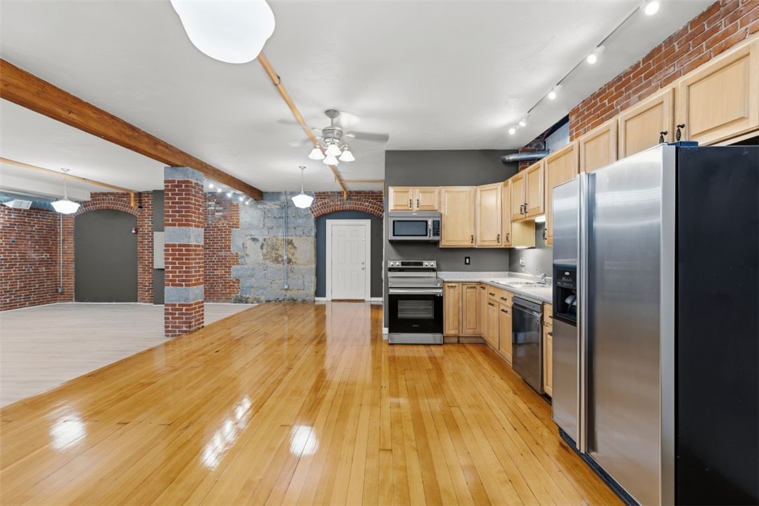 24 Front Street, Unit 1 Woonsocket, RI 02895 - Photo 20 of 33 Gallery Image 20