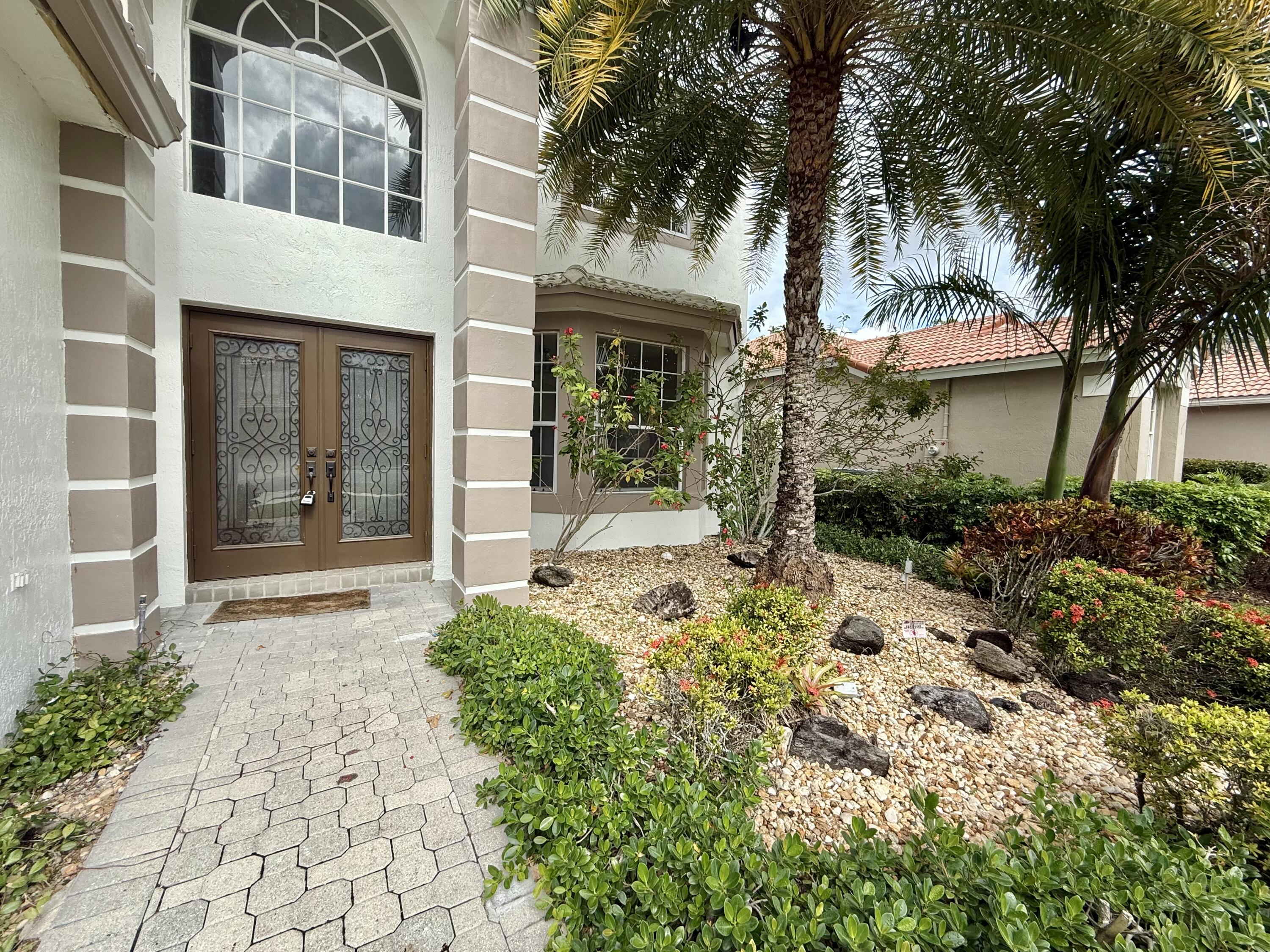 12902 Hyland Circle Boca Raton, FL 33428 - Photo 4 of 46 Front walkway