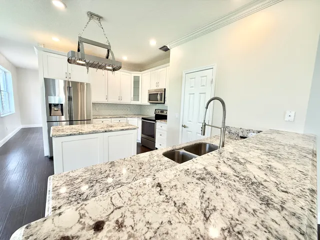 $5,000 | 12902 Hyland Circle, Boca Raton, FL 33428