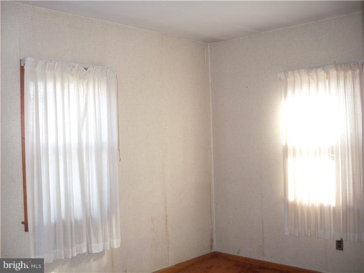 155 Ridge Boulevard Brookhaven, PA 19015 - Photo 6 of 12 Bedroom 2