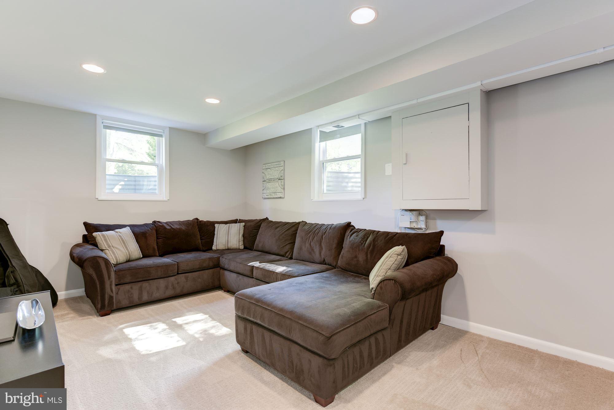 7027 Oak Ridge Road Falls Church, VA 22042 - Photo 17 of 30 Rec Room