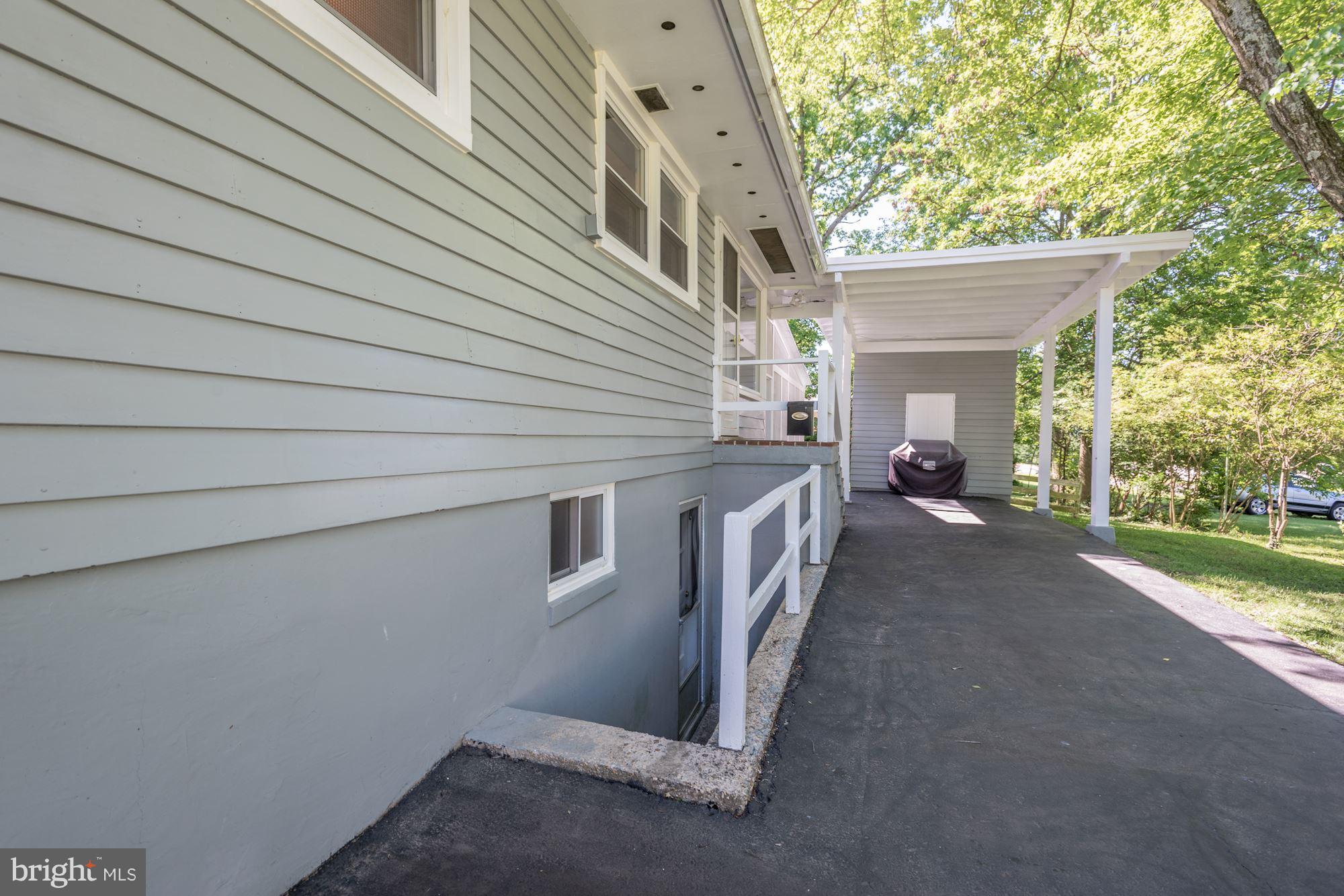 7027 Oak Ridge Road Falls Church, VA 22042 - Photo 27 of 30 Carport
