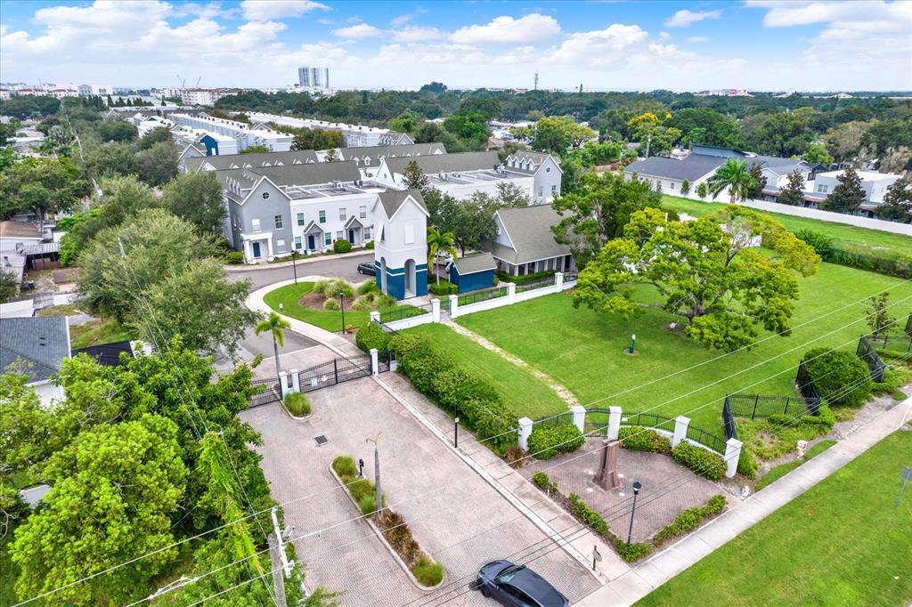 4529 Bay Spring Court Tampa, FL 33611 - Photo 49 of 66