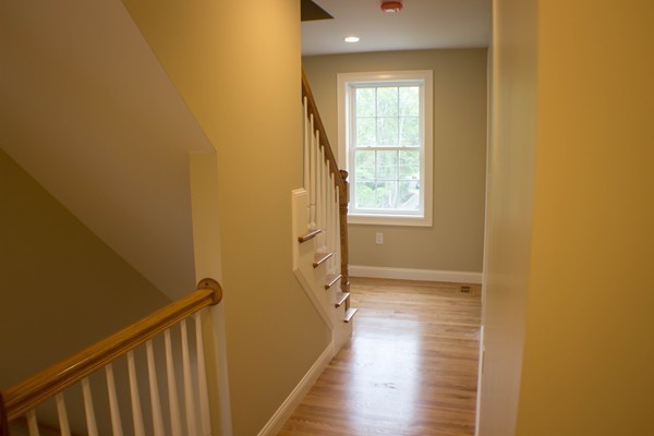 9 Ashby Road Bedford, MA 01730 - Photo 24 of 29 Gallery Image 24