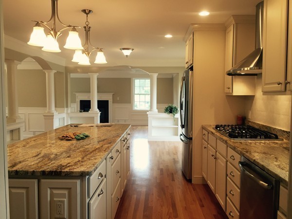 9 Ashby Road Bedford, MA 01730 - Photo 4 of 29 Gallery Image 4