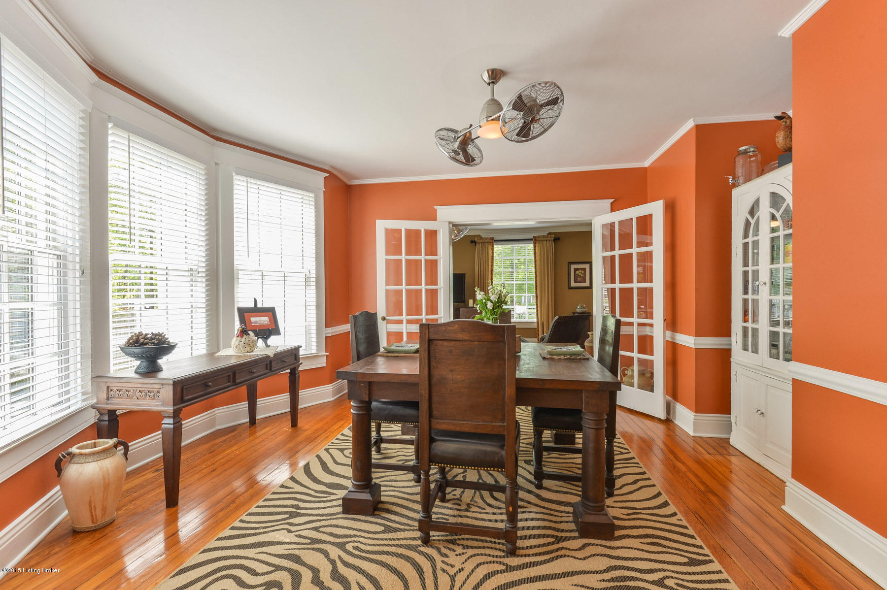 4613 Blenheim Road Louisville, KY 40207 - Photo 14 of 43 16