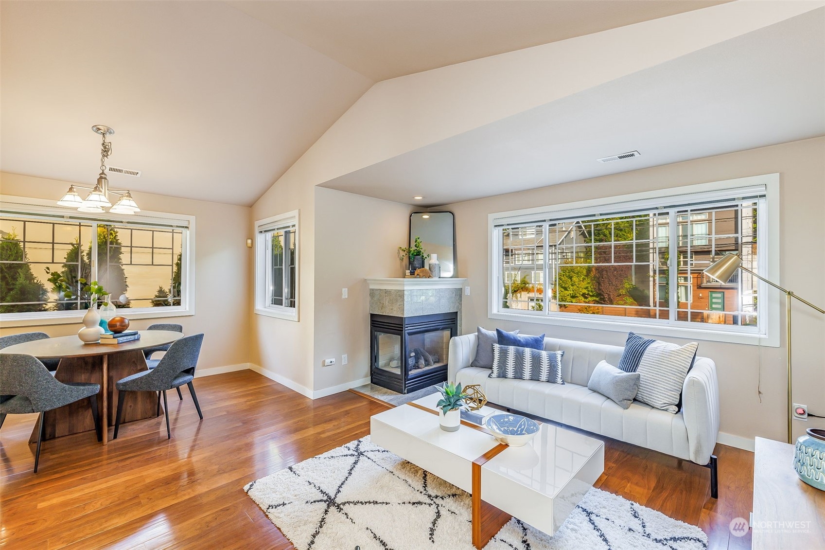 4141 Delridge Way Southwest Seattle, WA 98106 - Photo 15 of 39 Gallery Image 15