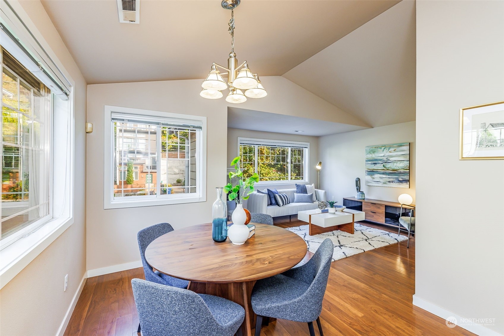 4141 Delridge Way Southwest Seattle, WA 98106 - Photo 17 of 39 Gallery Image 17