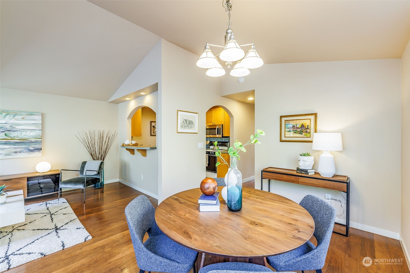 4141 Delridge Way Southwest Seattle, WA 98106 - Photo 18 of 39 Gallery Image 18