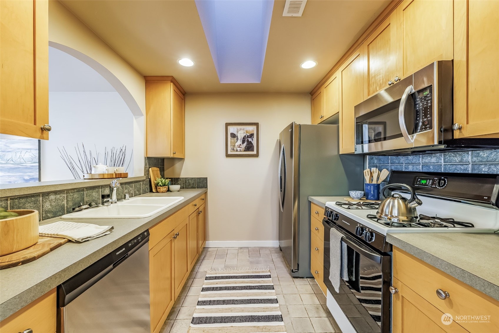 4141 Delridge Way Southwest Seattle, WA 98106 - Photo 22 of 39 Gallery Image 22