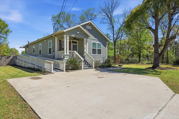 $165,000 | 1110 North 5th Street, Orange, TX 77630