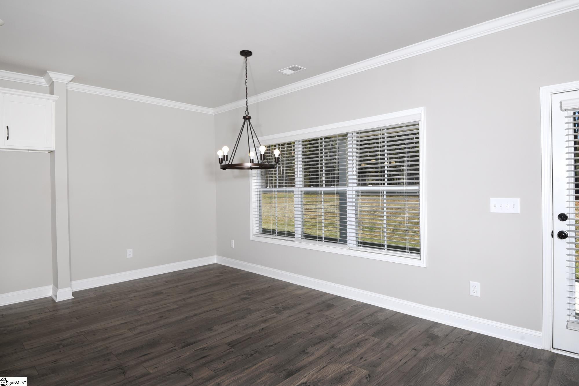 304 Whisper Walk Way Fountain Inn, SC 29644 - Photo 8 of 27 Gallery Image 8