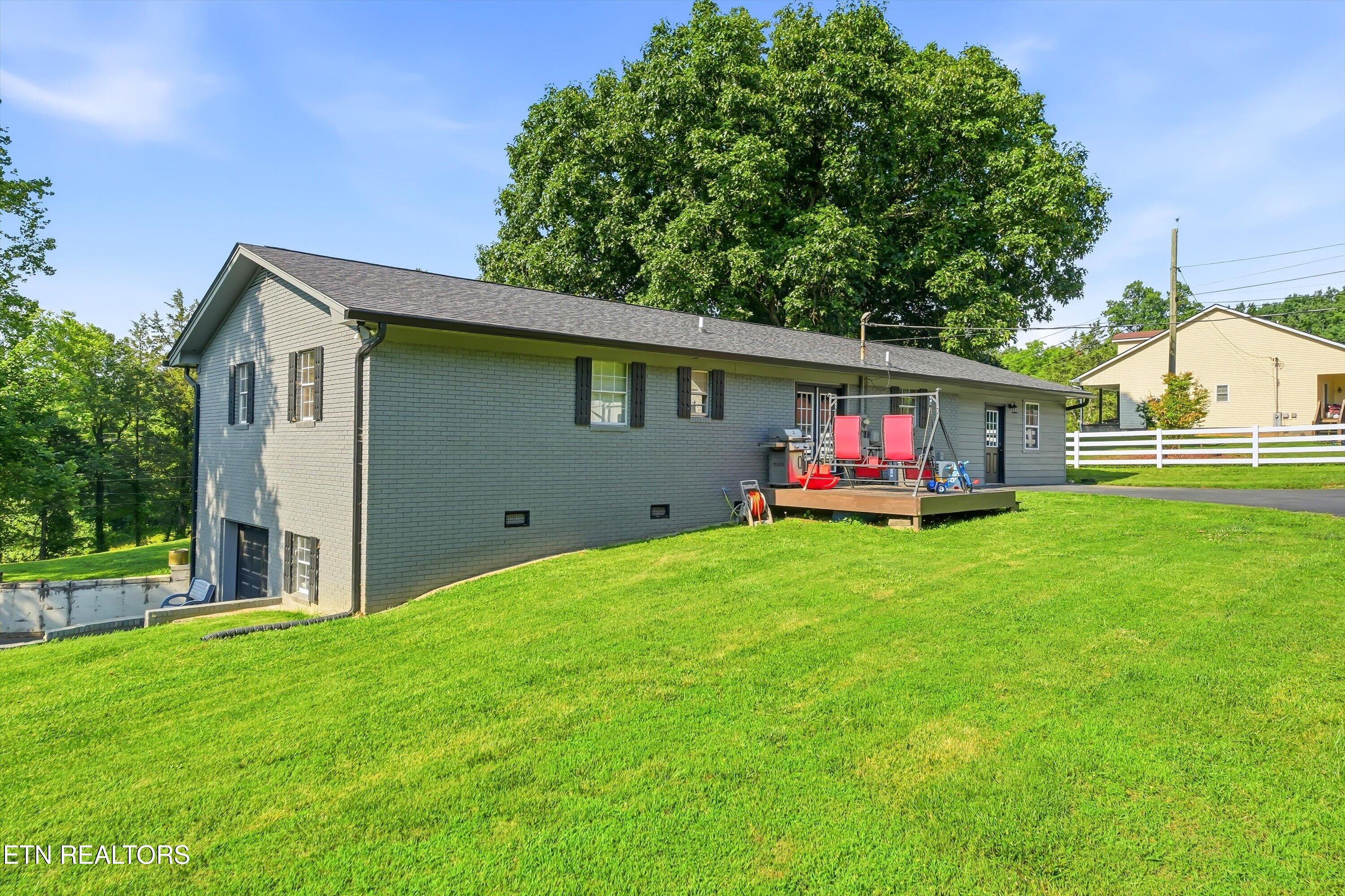 379 Wells Road Powell, TN 37849 - Photo 27 of 39 33-379 Wells Rd FINAL-31