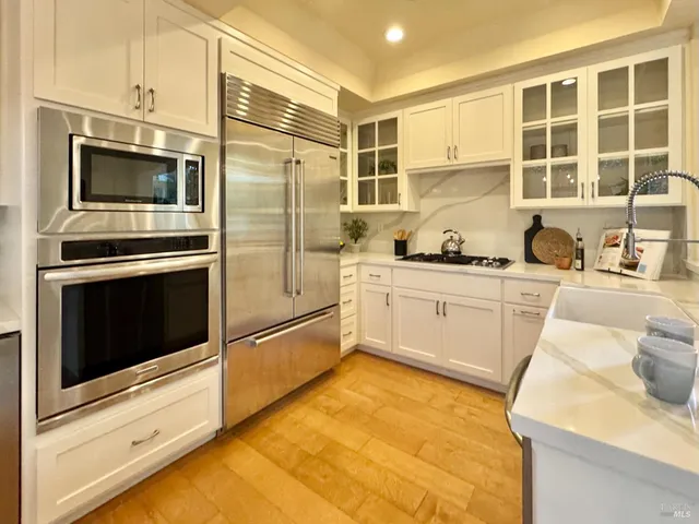 $1,147,000 | 33 Cove Court, Napa, CA 94559